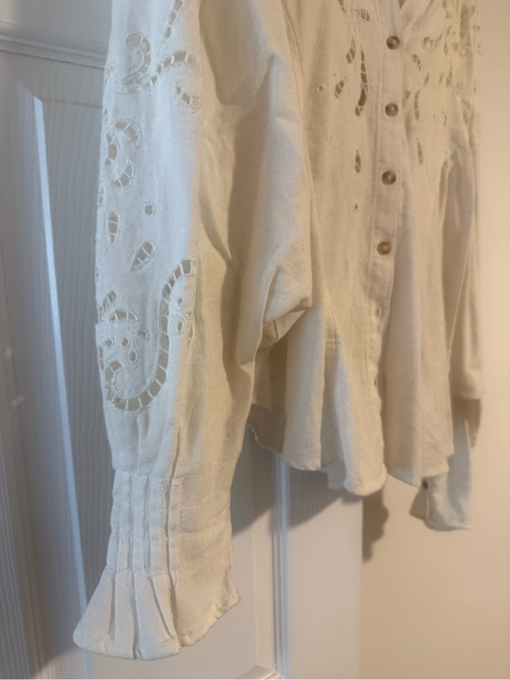 White Pilcro Blouse - Picture 4 of 4
